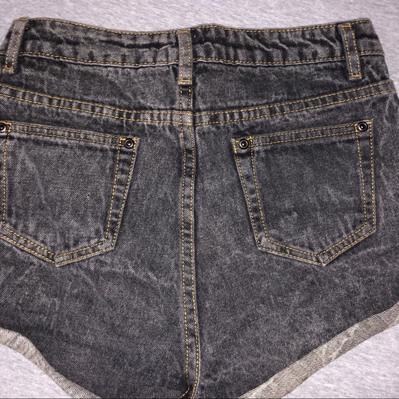 Washed Black High Rise Hotpants | Size UK8 - Picture 5 of 5